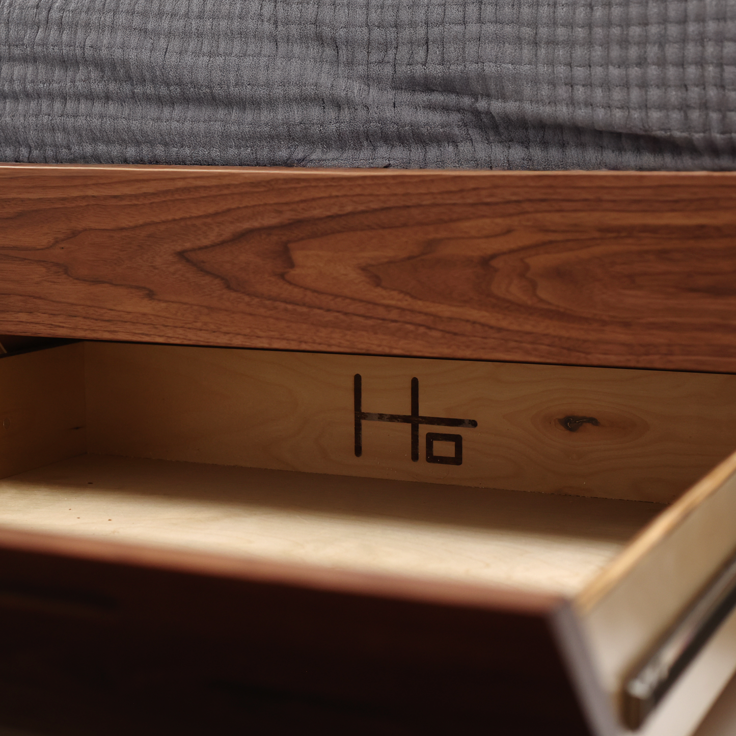Shepin Bed
